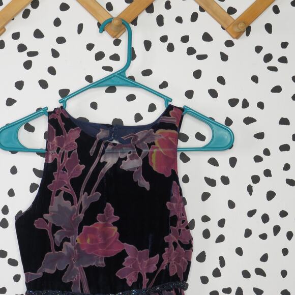 Rare Editions Navy Velvet Floral Print Sleeveless Girls Dress - Picture 2 of 6